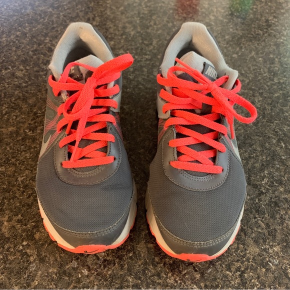 NIKE Air Max Flywire Sneakers - Picture 2 of 9